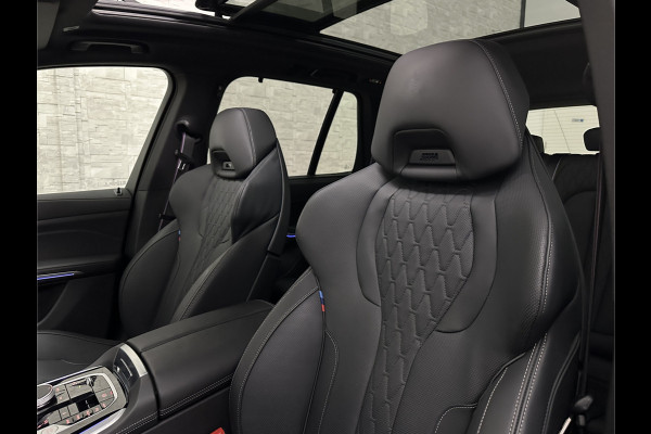 BMW X5 50e M-Performance Seats | M-Sport Pro | 360 Camera | Soft-Close | Panorama | Indiv. Leder | 4-Zone Clima | Stoelventilatie | Head-Up | Harman-Kardon | Keyless-Entry | Memory | M-Gordels | Stuurverwarming | Stoelverwarming V+A | Zonwering | Parfumering | Iso-Glas | Iconic-Glow | Beker Koeling & Verwarming | Standkachel | Carplay |