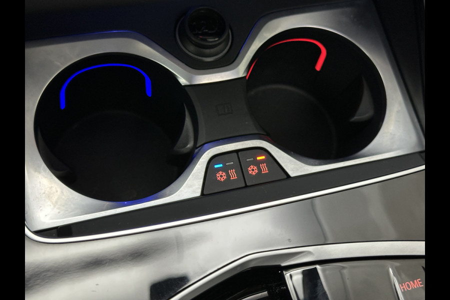 BMW X5 50e M-Performance Seats | M-Sport Pro | 360 Camera | Soft-Close | Panorama | Indiv. Leder | 4-Zone Clima | Stoelventilatie | Head-Up | Harman-Kardon | Keyless-Entry | Memory | M-Gordels | Stuurverwarming | Stoelverwarming V+A | Zonwering | Parfumering | Iso-Glas | Iconic-Glow | Beker Koeling & Verwarming | Standkachel | Carplay |