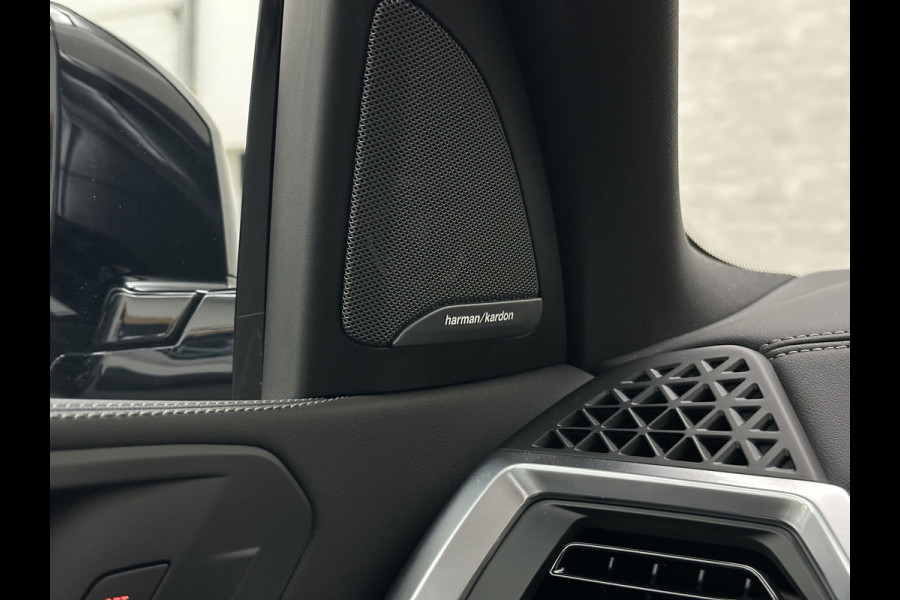 BMW X5 50e M-Performance Seats | M-Sport Pro | 360 Camera | Soft-Close | Panorama | Indiv. Leder | 4-Zone Clima | Stoelventilatie | Head-Up | Harman-Kardon | Keyless-Entry | Memory | M-Gordels | Stuurverwarming | Stoelverwarming V+A | Zonwering | Parfumering | Iso-Glas | Iconic-Glow | Beker Koeling & Verwarming | Standkachel | Carplay |