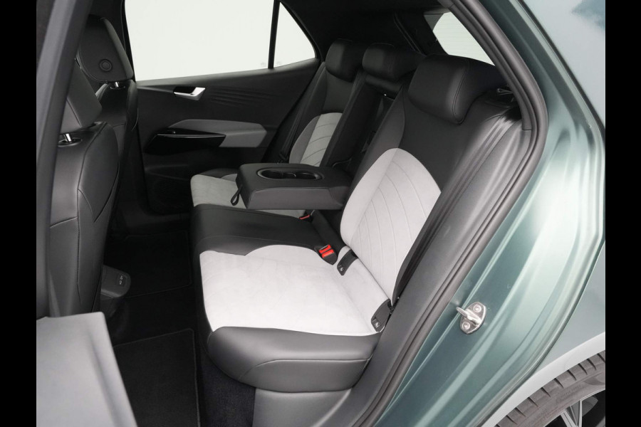 Volkswagen ID.3 Pro Advantage 58 kWh ACC Camera DAB Stoelverwarming 19 inch