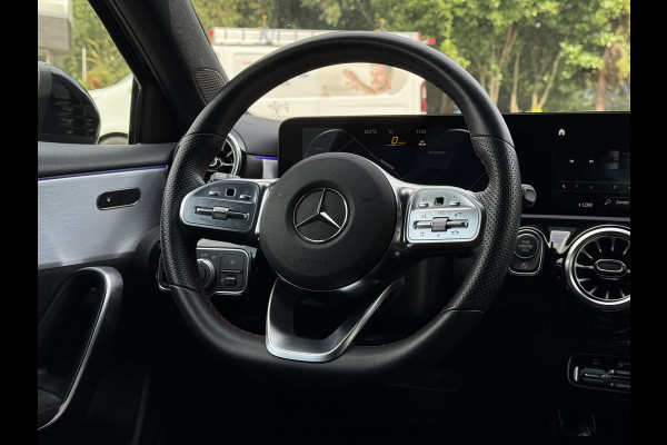 Mercedes-Benz A-Klasse 180 Aut. Sol. AMG Sport Sfeer Mood Light