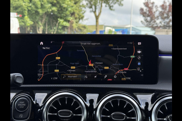 Mercedes-Benz A-Klasse 180 Aut. Sol. AMG Sport Sfeer Mood Light