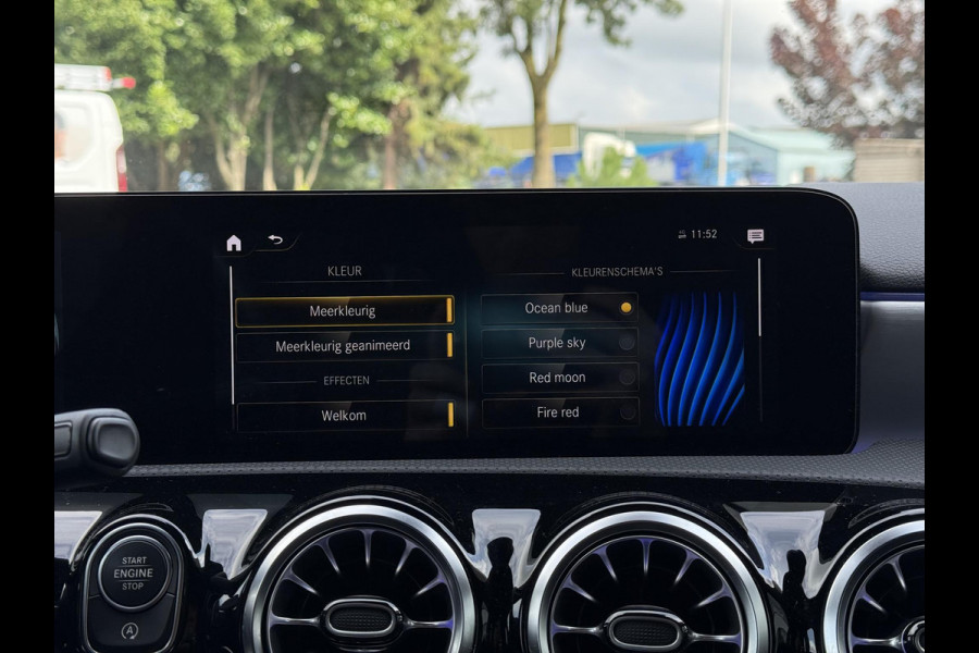 Mercedes-Benz A-Klasse 180 Aut. Sol. AMG Sport Sfeer Mood Light