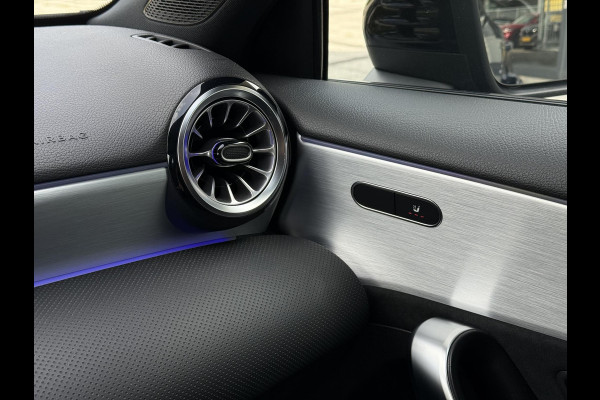 Mercedes-Benz A-Klasse 180 Aut. Sol. AMG Sport Sfeer Mood Light