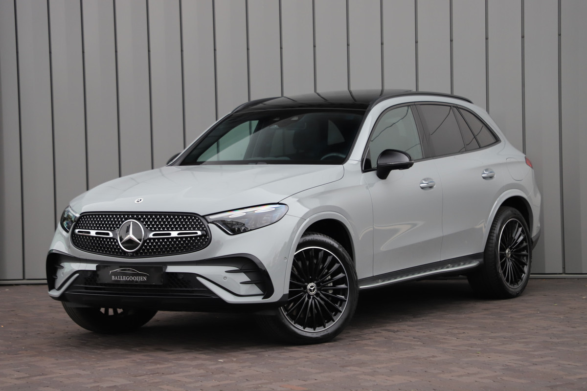 Mercedes-Benz GLC 400e AMG 4-Matic | 381PK | Pano | Massage | Keyles-go | Head-up | Sfeerverlichting | Burmester | Distronic+ | Memory | Stoelkoel Mercedes-Benz GLC 400e AMG 4-Matic | 381PK | Pano | Massage | Keyles-go | Head-up | Sfeerverlichting | Burmester | Distronic+ | Memory | Stoelkoel