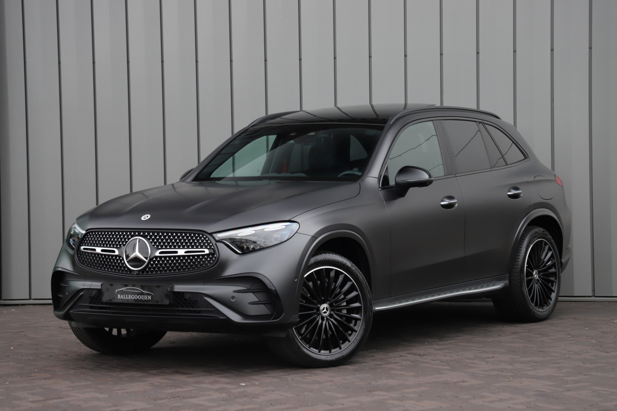 Mercedes-Benz GLC 400e AMG 4-Matic | 381PK | Massage | Head-up | Keyles-go | Sfeerverlichting | Burmester | Digital-light | Distronic+ | Stuurwiel