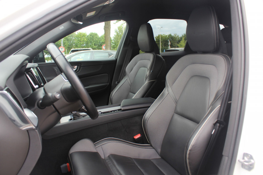 Volvo XC60 2.0 T5 AWD Inscription / Trekhaak / Camera / Luchtvering / Leder / 20'' / Navigatie / Dodehoek / DAB / Cruise Control
