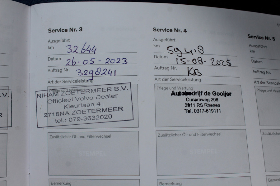 Volvo XC60 2.0 T5 AWD Inscription / Trekhaak / Camera / Luchtvering / Leder / 20'' / Navigatie / Dodehoek / DAB / Cruise Control