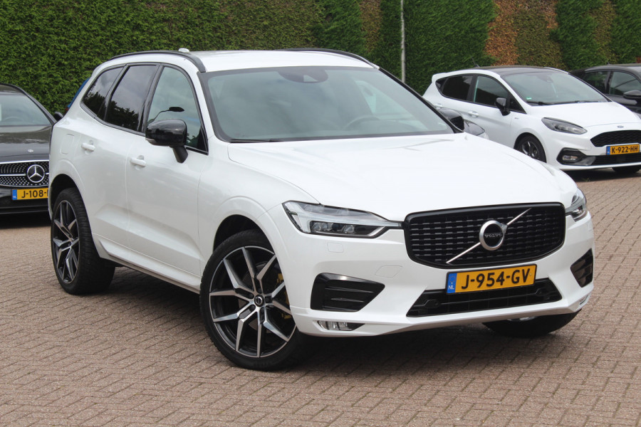 Volvo XC60 2.0 T5 AWD Inscription / Trekhaak / Camera / Luchtvering / Leder / 20'' / Navigatie / Dodehoek / DAB / Cruise Control