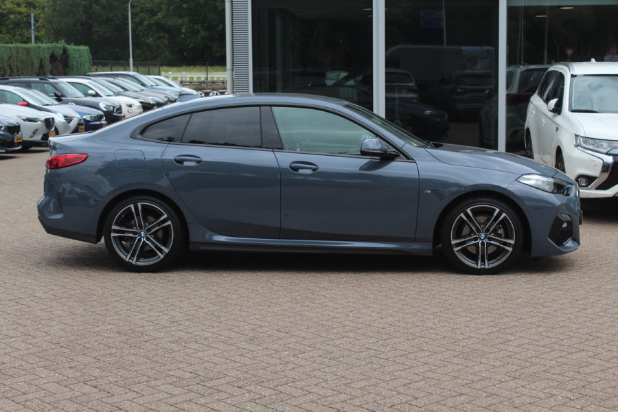 BMW 2 Serie Gran Coupé 218i High Executive Ed. M Sport / Camera / Leder / Navigatie / 18'' / ACC / DAB / Virtual Cockpit / Stoelverwarming / Cruise Control