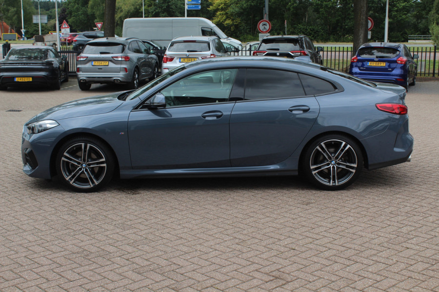 BMW 2 Serie Gran Coupé 218i High Executive Ed. M Sport / Camera / Leder / Navigatie / 18'' / ACC / DAB / Virtual Cockpit / Stoelverwarming / Cruise Control