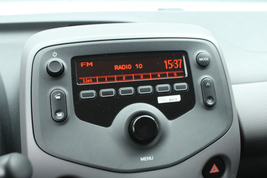 Peugeot 108 1.0 e-VTi 73pk Active 5 Deurs NL-Auto NAP BTW Airco CPV El. Ramen LED