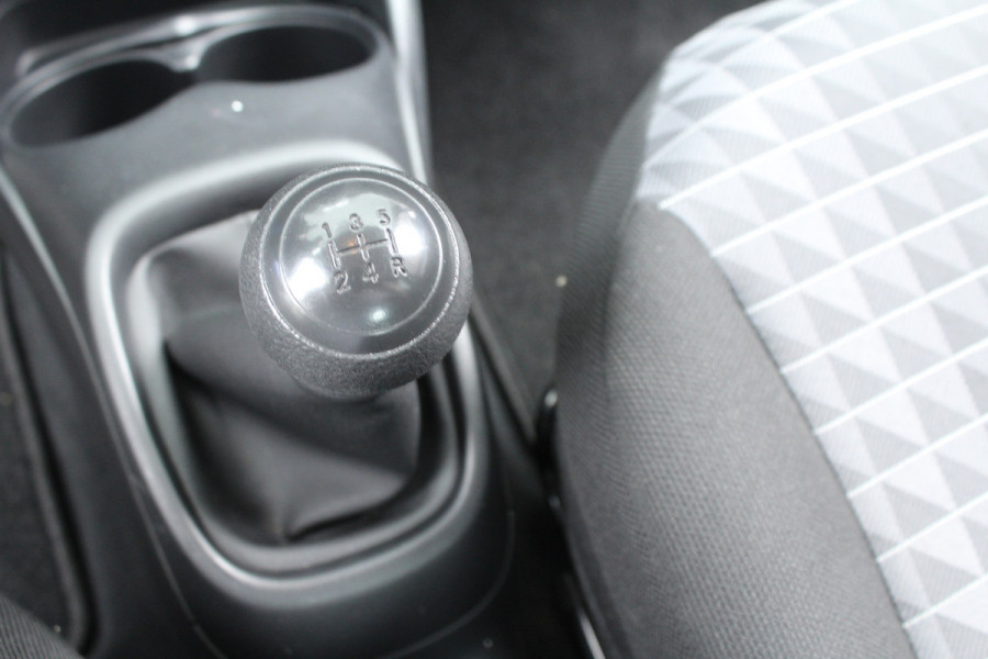 Peugeot 108 1.0 e-VTi 73pk Active 5 Deurs NL-Auto NAP BTW Airco CPV El. Ramen LED