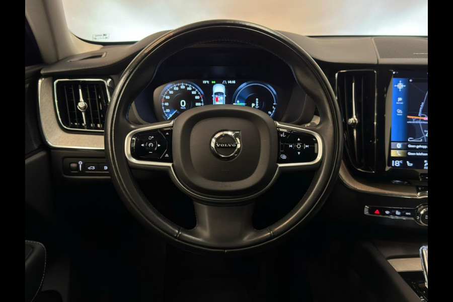 Volvo XC60 2.0 T6 Plug-in Hybrid AWD Inscription / 1e eigenaar