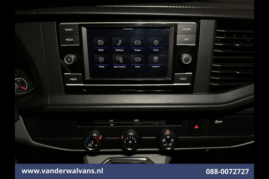Volkswagen Transporter 2.0 TDI L2H1 Euro6 Airco | Apple Carplay | Android Auto | Trekhaak | Cruisecontrol Parkeersensoren