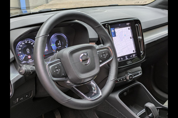 Volvo XC40 1.5 T5 Plug-in hybrid Plus Bright|Adaptive-Cruise|Memory|Harman/Kardon|BLIS|Stoelverwarming|360-Camera
