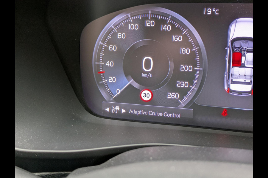 Volvo XC40 1.5 T5 Plug-in hybrid Plus Bright|Adaptive-Cruise|Memory|Harman/Kardon|BLIS|Stoelverwarming|360-Camera