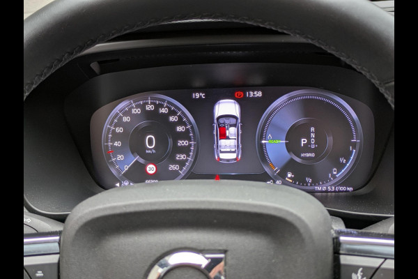 Volvo XC40 1.5 T5 Plug-in hybrid Plus Bright|Adaptive-Cruise|Memory|Harman/Kardon|BLIS|Stoelverwarming|360-Camera