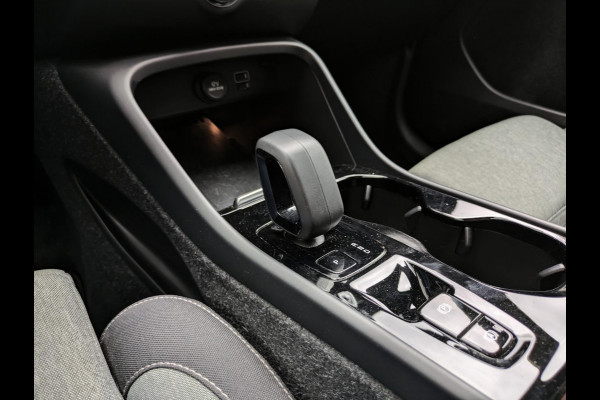 Volvo XC40 1.5 T5 Plug-in hybrid Plus Bright|Adaptive-Cruise|Memory|Harman/Kardon|BLIS|Stoelverwarming|360-Camera