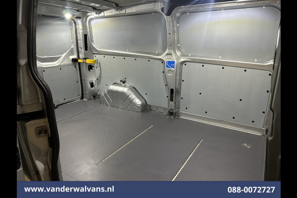 Ford Transit Custom 2.0 TDCI L2H1 Euro6 Airco | Camera | Navigatie | Apple Carplay | LED | Cruisecontrol Verwarmde voorruit, Parkeersensoren, Bijrijdersbank, 2800kg trekvermogen