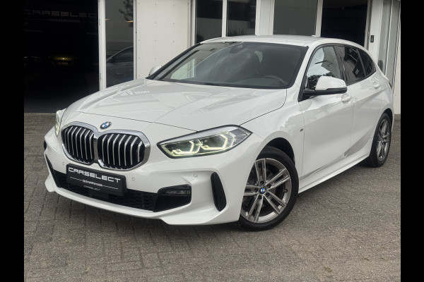 BMW 1-serie 118i High Exe, M-Pakket DAB-tuner, Apple/Android, Lichtpakket .Neem contact op en we maken een afspraak!