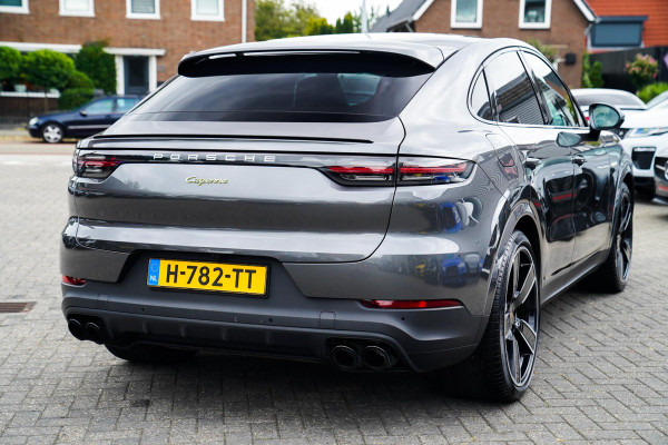 Porsche Cayenne Coupé 3.0 E-Hybrid | Bose | Luchtvering | Achterbankverwarming | 360 Camera