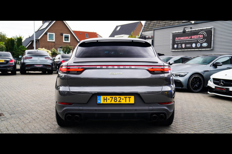 Porsche Cayenne Coupé 3.0 E-Hybrid | Bose | Luchtvering | Achterbankverwarming | 360 Camera