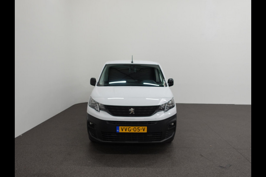 Peugeot e-Partner Premium Long 50 kWh L2 Airco Cruise Control Navi 2X schuifdeur side-bars 2-zits