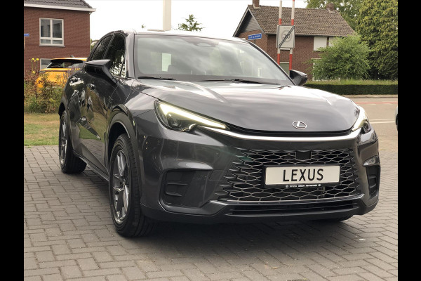 Lexus LBX 1.5 Comfort & Safety Pack | Dodehoekherkenning, Parkeersensoren, Keyless, Stoelverwarming, Snel leverbaar!