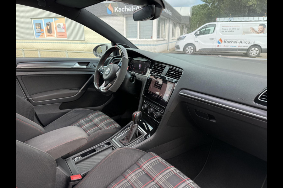 Volkswagen Golf 2.0 TSI Aut. GTI Performance | DYN Audio | Panorama | Carplay |