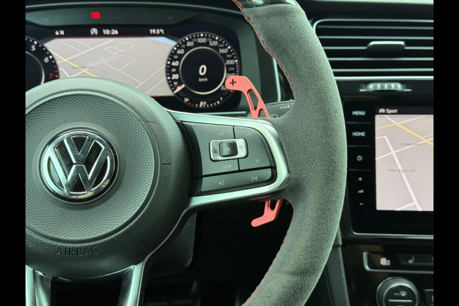 Volkswagen Golf 2.0 TSI Aut. GTI Performance | DYN Audio | Panorama | Carplay |