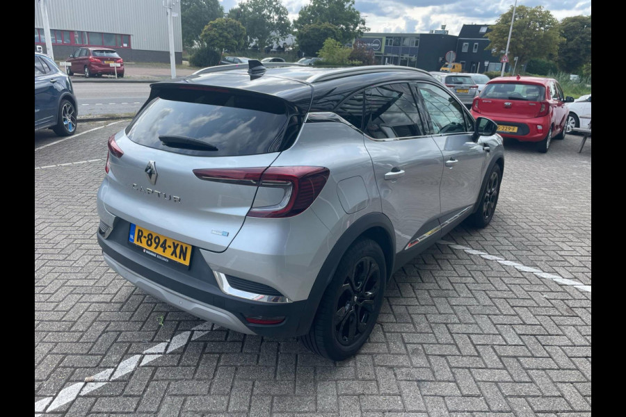 Renault Captur 1.6 E-Tech Plug-in Hybrid 160 Intens / camera