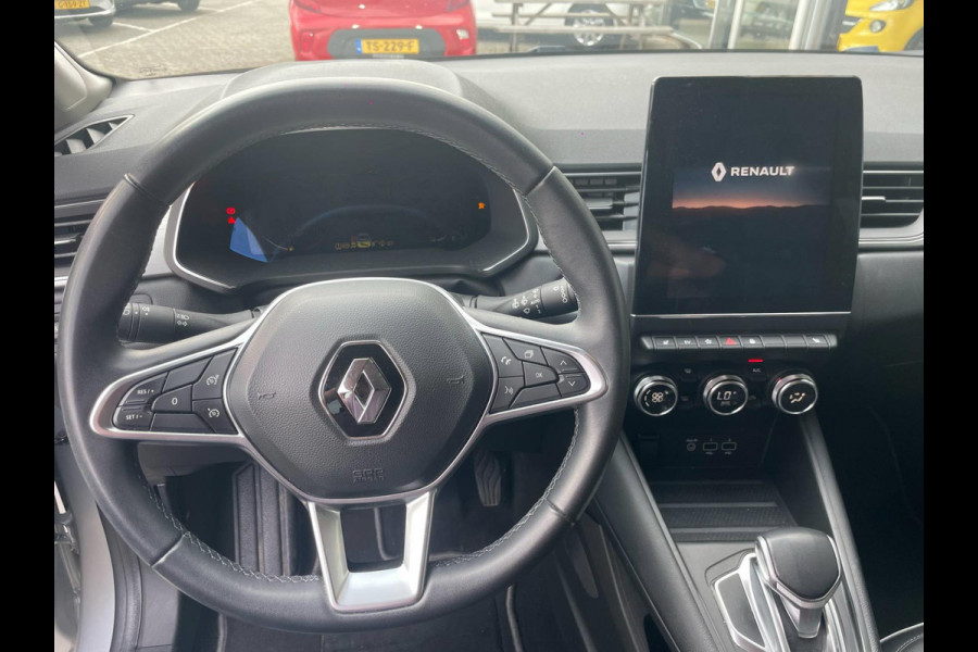 Renault Captur 1.6 E-Tech Plug-in Hybrid 160 Intens / camera