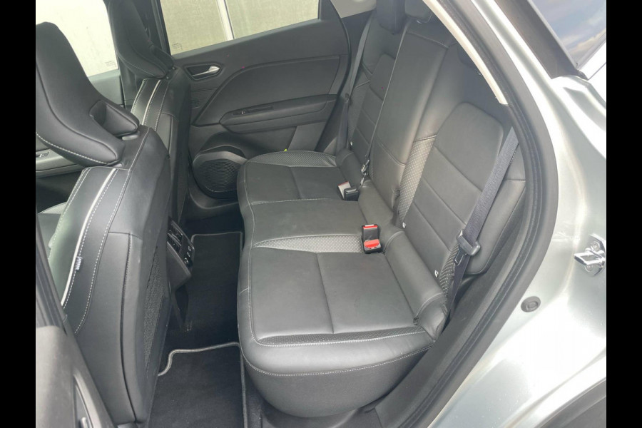 Renault Captur 1.6 E-Tech Plug-in Hybrid 160 Intens / camera