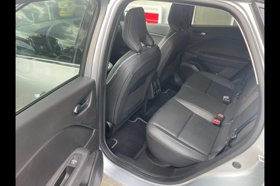 Renault Captur 1.6 E-Tech Plug-in Hybrid 160 Intens / camera