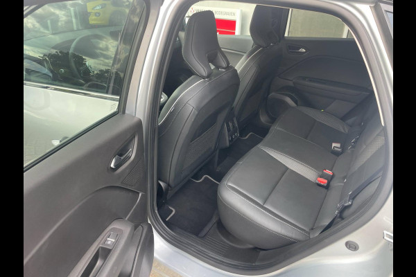 Renault Captur 1.6 E-Tech Plug-in Hybrid 160 Intens / camera