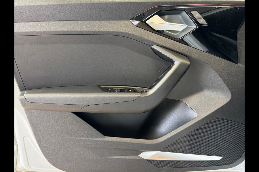 Audi A1 Sportback 40 TFSI S Line edition one B&O CRUISE CONTROL LANE ASSIST DIGITAL DASH APPLE CARPLAY NAVI CAMERA STOELVERWARMING