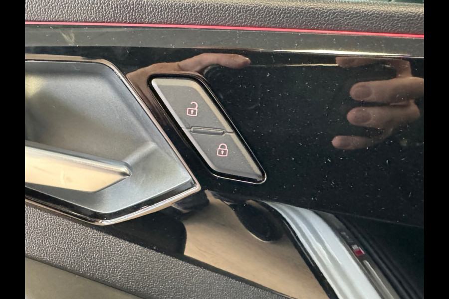 Audi A1 Sportback 40 TFSI S Line edition one B&O CRUISE CONTROL LANE ASSIST DIGITAL DASH APPLE CARPLAY NAVI CAMERA STOELVERWARMING