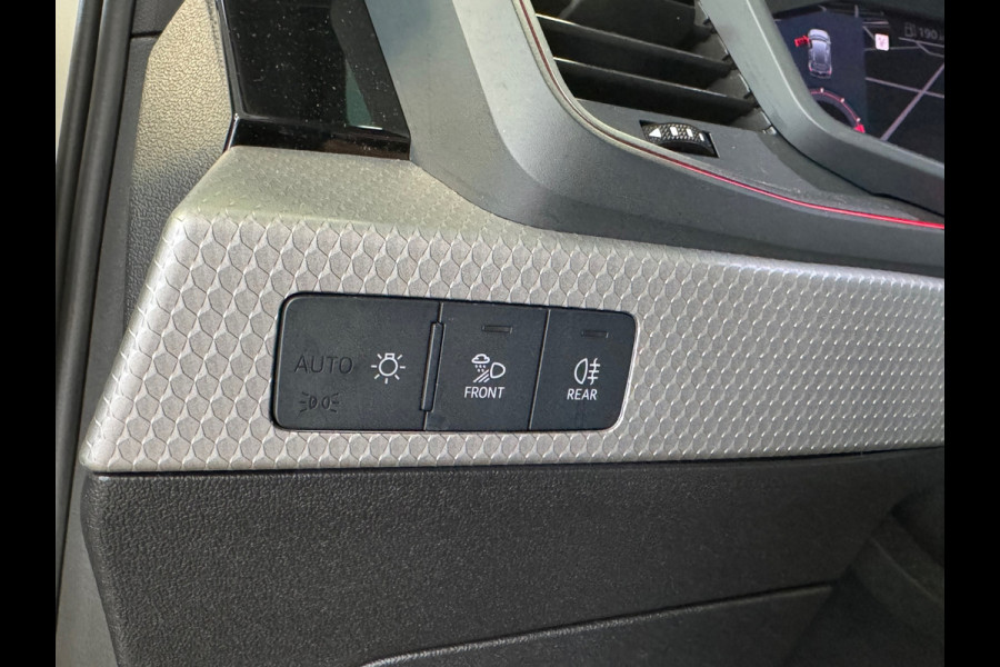 Audi A1 Sportback 40 TFSI S Line edition one B&O CRUISE CONTROL LANE ASSIST DIGITAL DASH APPLE CARPLAY NAVI CAMERA STOELVERWARMING