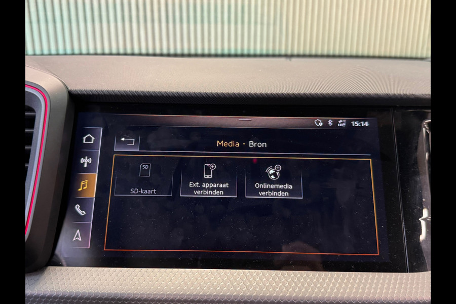 Audi A1 Sportback 40 TFSI S Line edition one B&O CRUISE CONTROL LANE ASSIST DIGITAL DASH APPLE CARPLAY NAVI CAMERA STOELVERWARMING