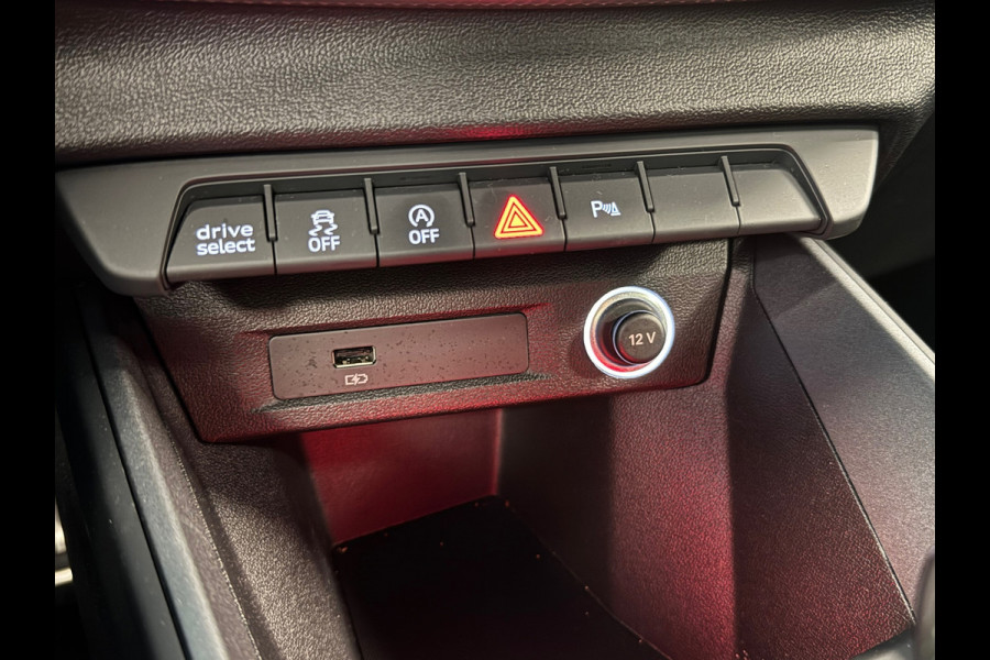 Audi A1 Sportback 40 TFSI S Line edition one B&O CRUISE CONTROL LANE ASSIST DIGITAL DASH APPLE CARPLAY NAVI CAMERA STOELVERWARMING