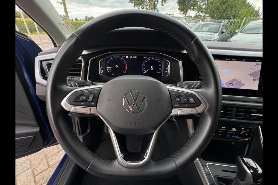 Volkswagen Taigo 1.0 TSI Style DSG / IQ LIGHT / CARPLAY / NAVI / PDC / 4-SEIZ BAND / VIRT COCKPIT / ECC / STOELVERW / ACC