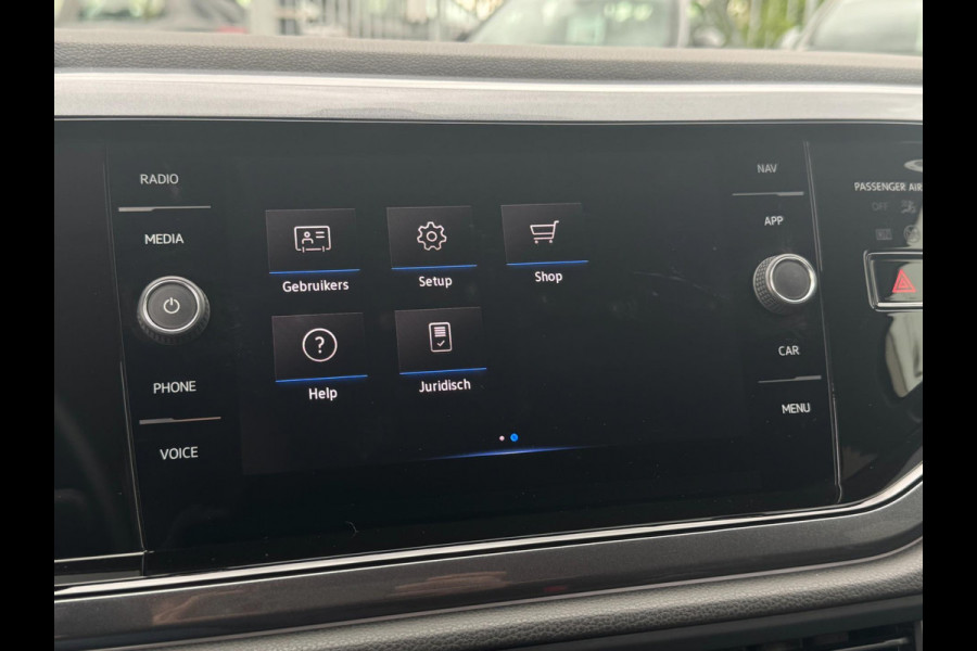 Volkswagen Taigo 1.0 TSI Style DSG / IQ LIGHT / CARPLAY / NAVI / PDC / 4-SEIZ BAND / VIRT COCKPIT / ECC / STOELVERW / ACC