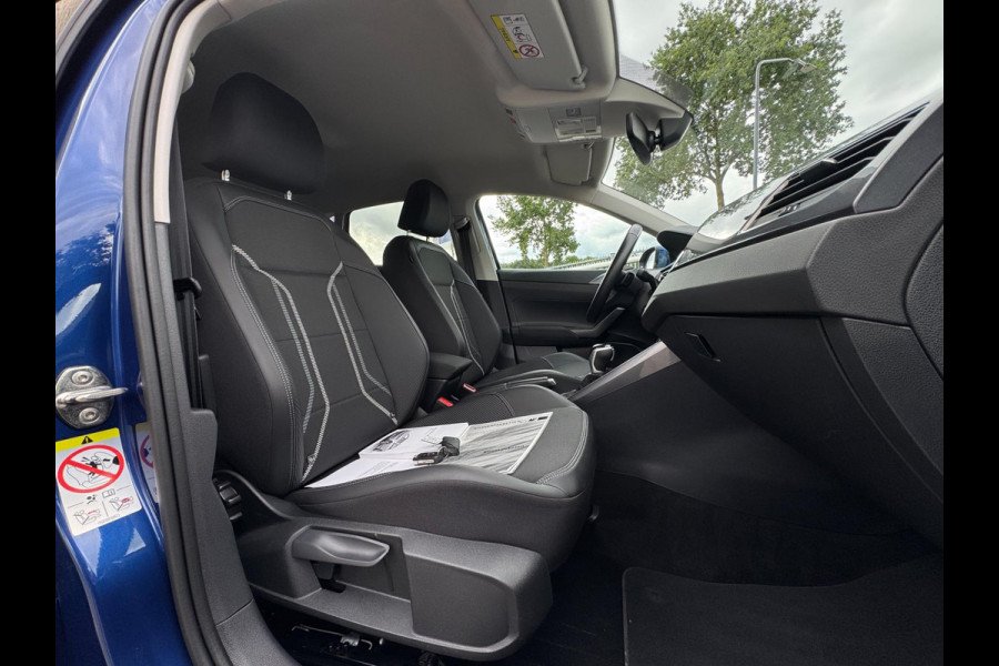 Volkswagen Taigo 1.0 TSI Style DSG / IQ LIGHT / CARPLAY / NAVI / PDC / 4-SEIZ BAND / VIRT COCKPIT / ECC / STOELVERW / ACC