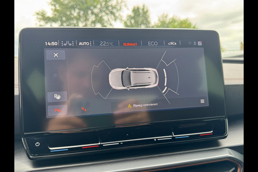 CUPRA Formentor 1.4 e-Hybrid Business PHEV / PDC / GRANNY CABLE / NAVIGATIE / CRUISE CONTROL / SFEERVERLICHTING / DRAADL. OPLADER