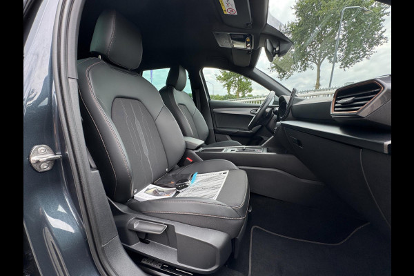 CUPRA Formentor 1.4 e-Hybrid Business PHEV / PDC / GRANNY CABLE / NAVIGATIE / CRUISE CONTROL / SFEERVERLICHTING / DRAADL. OPLADER