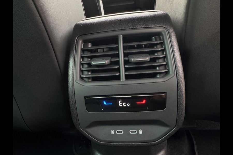 CUPRA Formentor 1.4 e-Hybrid Business PHEV / PDC / GRANNY CABLE / NAVIGATIE / CRUISE CONTROL / SFEERVERLICHTING / DRAADL. OPLADER