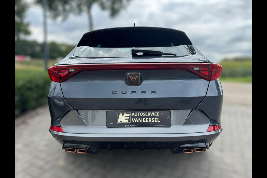 CUPRA Formentor 1.4 e-Hybrid Business PHEV / PDC / GRANNY CABLE / NAVIGATIE / CRUISE CONTROL / SFEERVERLICHTING / DRAADL. OPLADER