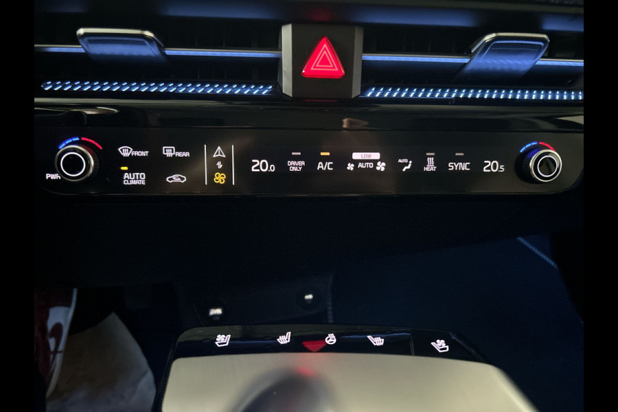 Kia Ev6 Plus AWD 77.4 kWh | Trekhaak | Verwarmde zetels door de hele auto! | Memory stoelen voor | Meridian sound | Soh (batterijcheck) 96,6 %
