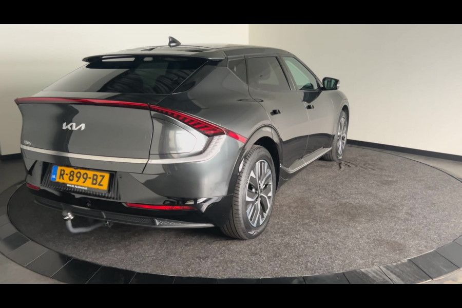 Kia Ev6 Plus AWD 77.4 kWh | Trekhaak | Verwarmde zetels door de hele auto! | Memory stoelen voor | Meridian sound | Soh (batterijcheck) 96,6 %